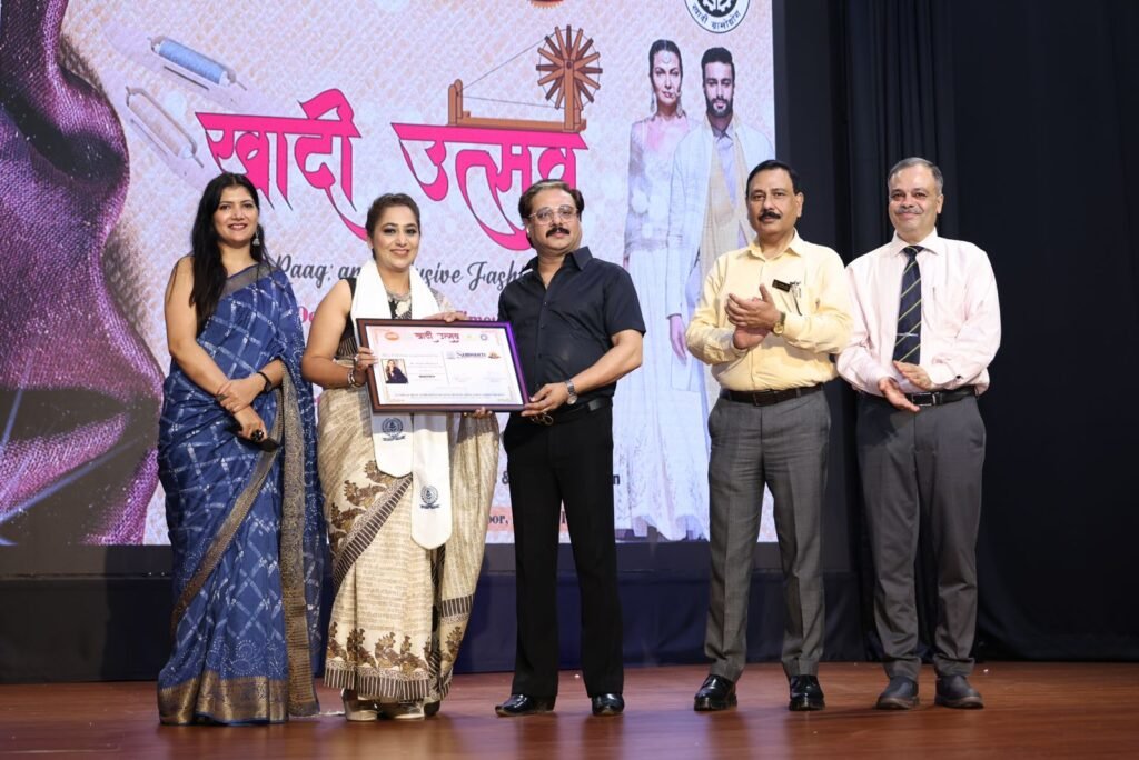 “Khadi Raag” Fashion Show at Swami Vivekanand Subharti University Celebrates Tradition and Innovation in Sustainable Fashion
