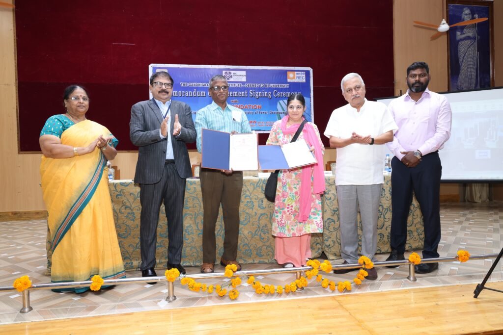 REC Commits ₹8.44 Crore Under CSR to Support 1MW Solar Photovoltaic Power Plant in Tamil Nadu