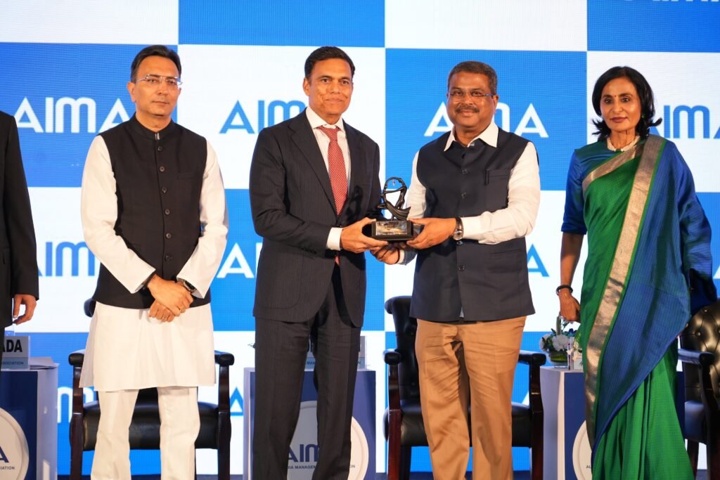 JSW Group Chairman Sajjan Jindal Receives ‘BUSINESS LEADER OF THE DECADE’ Award at AIMA Managing India Awards 