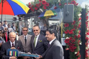 PM of Mauritius and Indian dignitaries flag off the India-made electric buses for the National Transport Corporation (NTC) of Mauritius