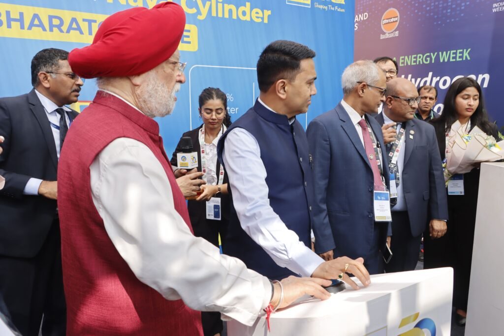 BPCL Launches ‘Bharatgas Lite’, Naye Bharat Ka Naya Cylinder for Goan households