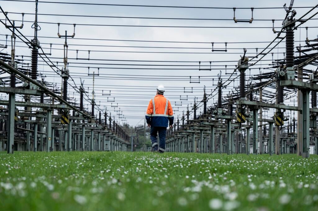 Decarbonization of steel production: thyssenkrupp Steel signs contracts securing supply of 230 GWh of green electricity for subsidiaries