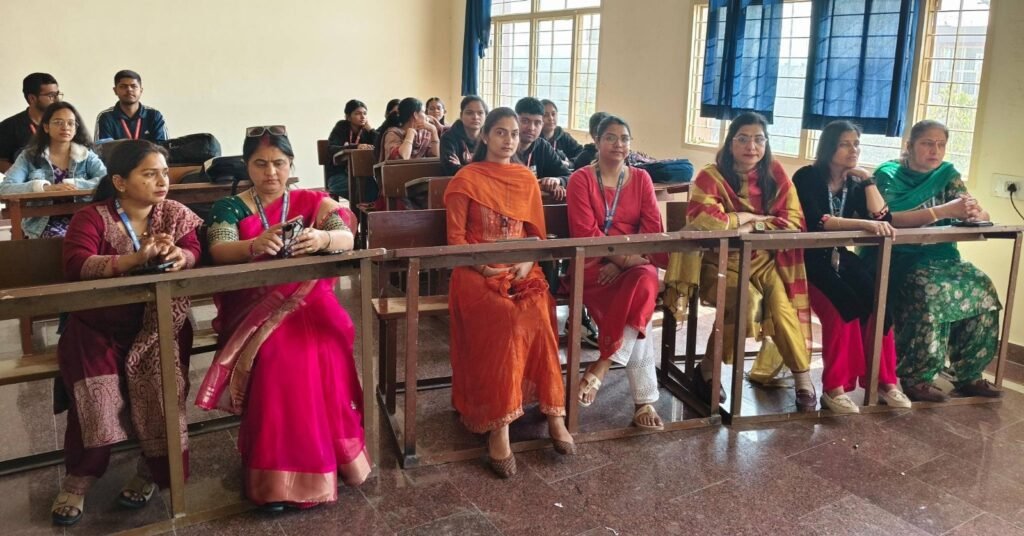 MMDU Celebrates National Science Day