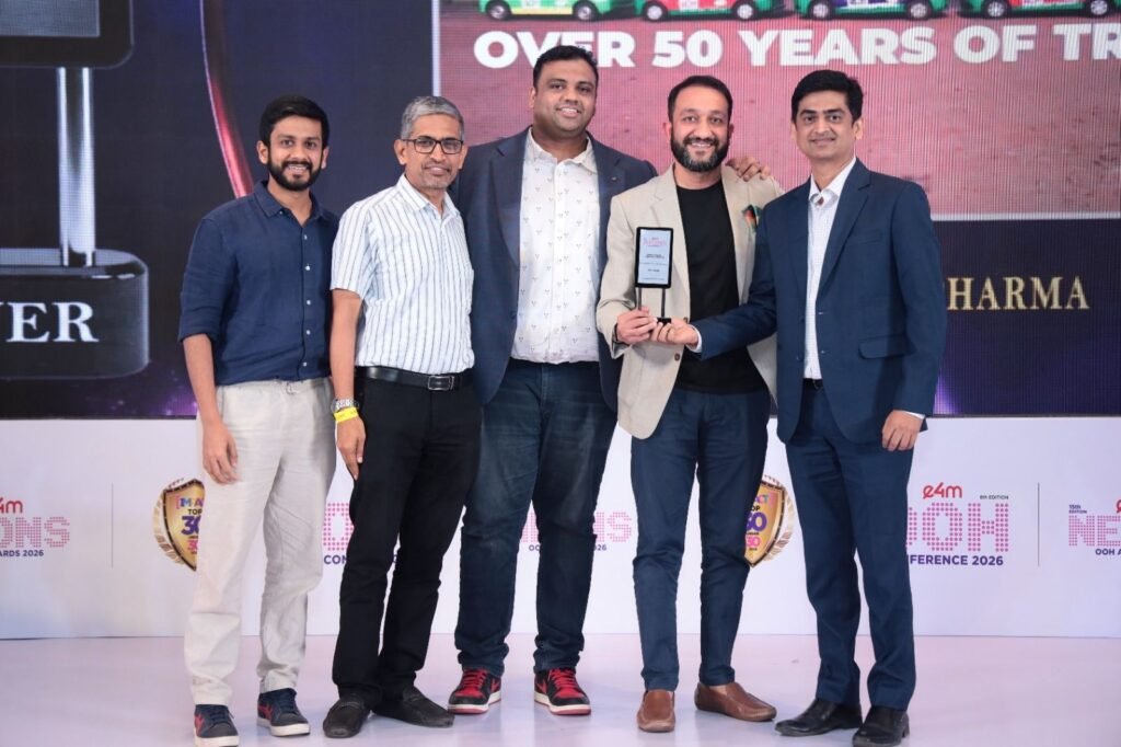Aerem Executive Director Nilesh Malani Attends exchange4media Neons OOH Awards 2026