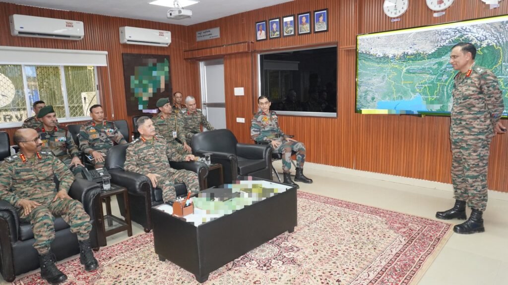 Army Chief Upendra Dwivedi Visits ASSAM RIFLES HQ IGAR (EAST) to Review Operational Preparedness and Overall Readiness