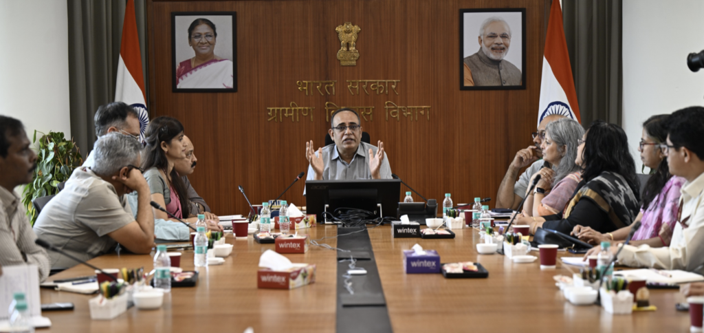 Over 100 Area Officers to be deployed to Support Viksit Bharat–Guarantee for Rozgar and Ajeevika Mission (Gramin) Rollout