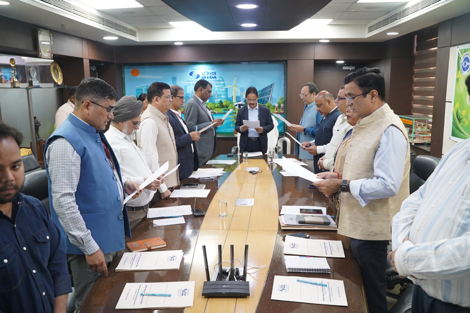 CMD administring integrity pledge